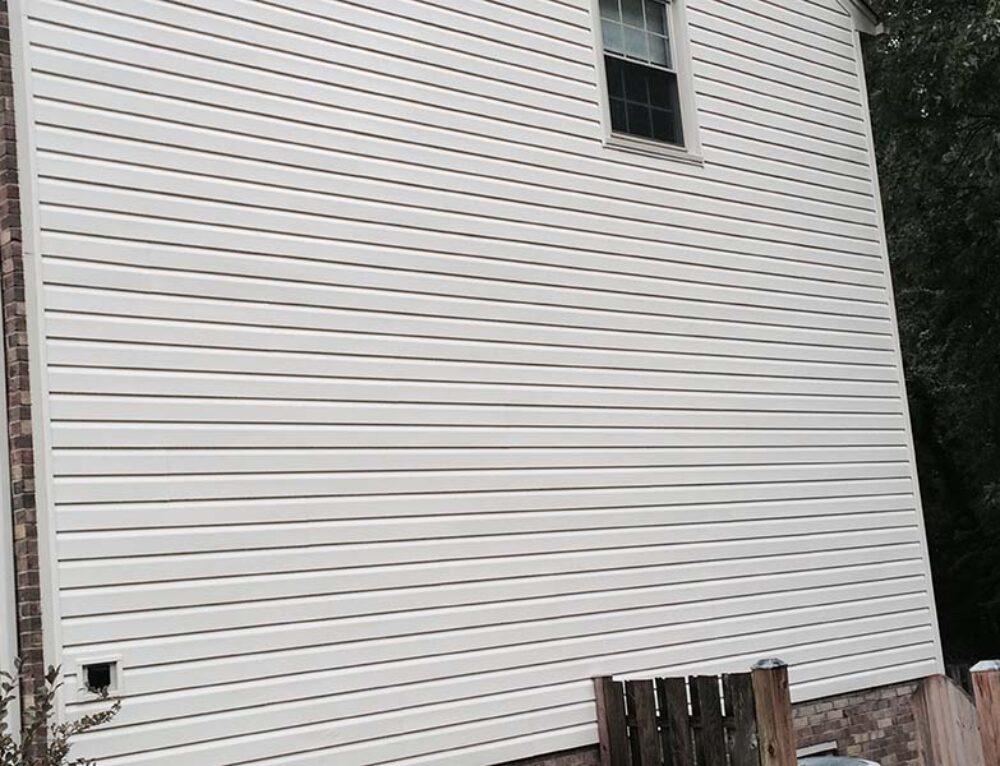 Cleaning Aluminum Siding - Alexandria VA - Pressure Washing